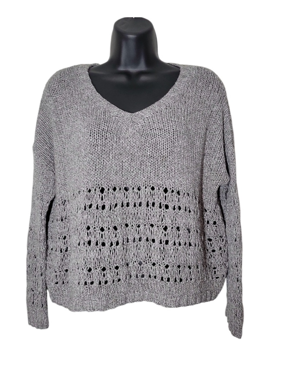 Vince Women's V-Neck Sweater in Gray
